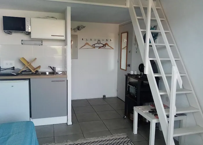 Apartman Stylish Close To In With Pool *