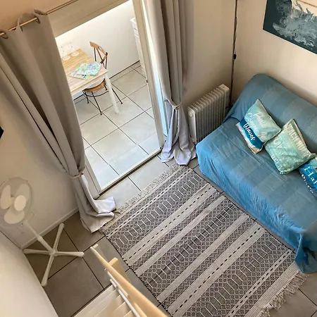 Apartment Stylish Close To In With Pool Narbonne